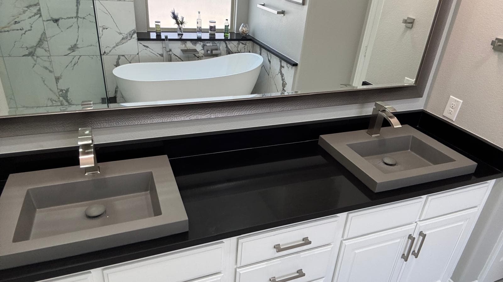 Modern Bathroom Vanity